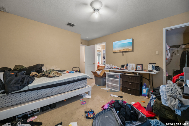 Image 35 of 39 For 4126 Bear Oak