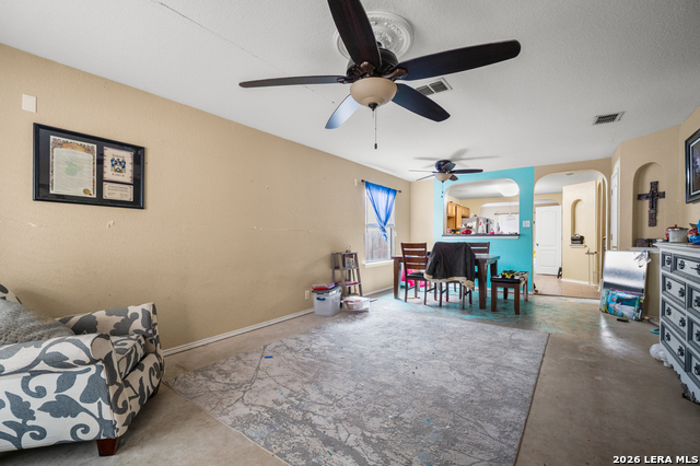 Image 5 of 39 For 4126 Bear Oak