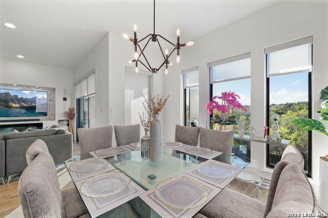 Image 31 of 50 For 14035 May Mist