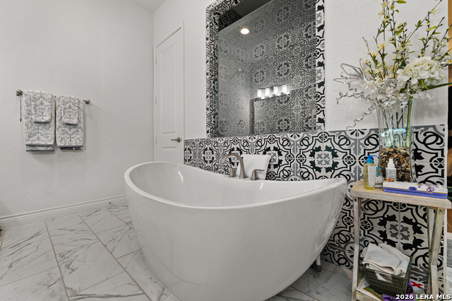 Image 39 of 50 For 14035 May Mist