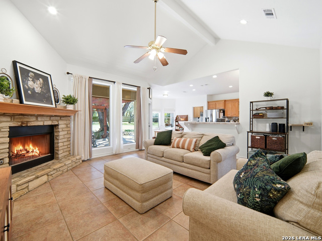 Image 10 of 51 For 121 Delaney Rae