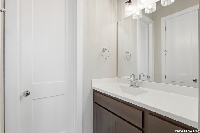 Image 23 of 36 For 3018 Daplyn  