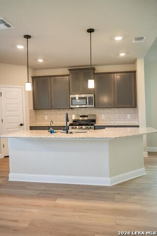 Image 7 of 12 For 6623 Velma  