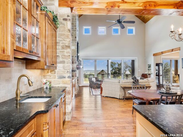 Image 16 of 50 For 432 Starling Pass