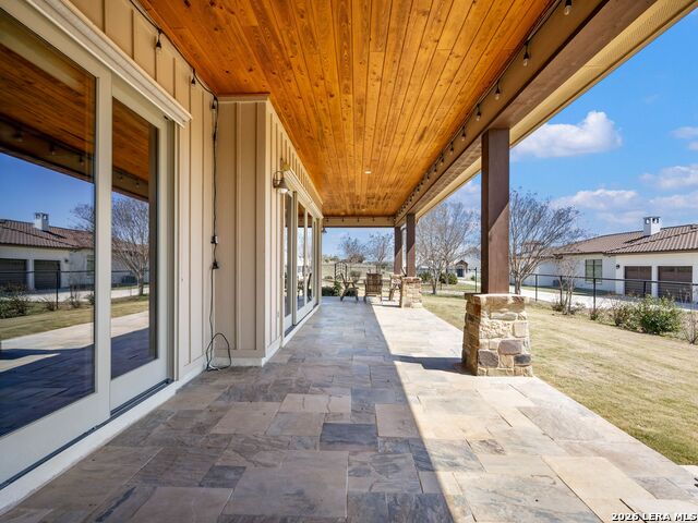 Image 40 of 50 For 432 Starling Pass