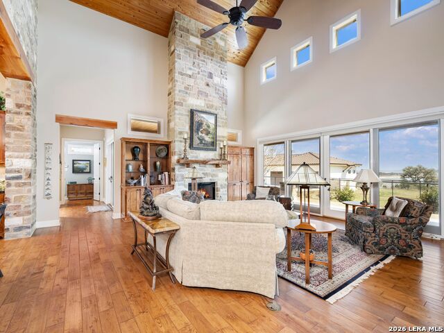 Image 8 of 50 For 432 Starling Pass