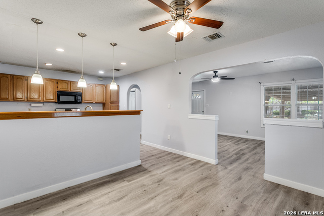 Image 4 of 12 For 347 Hermine W