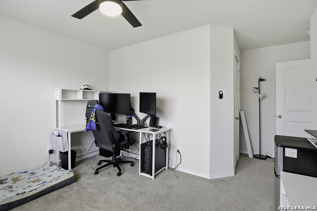 Image 15 of 19 For 5839 Kendall Prairie