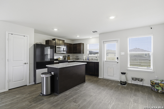 Image 3 of 19 For 5839 Kendall Prairie