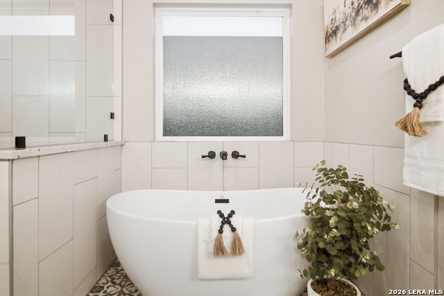 Image 31 of 38 For 104 Hondo Ridge