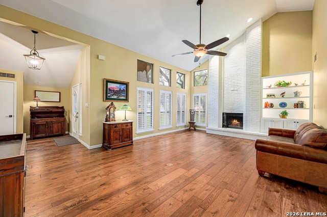 Image 4 of 30 For 17006 Wood Moss