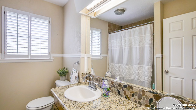 Image 16 of 24 For 10202 Bull Run St N