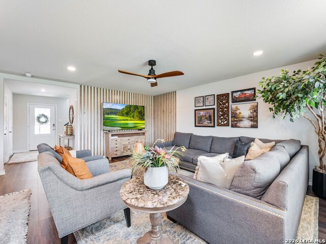 Image 6 of 26 For 22607 Green Jacket