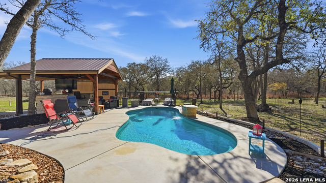 Image 10 of 86 For 828 Shady Grove