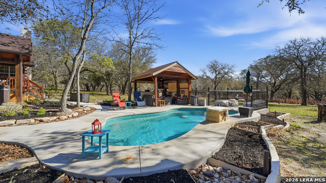 Image 2 of 86 For 828 Shady Grove