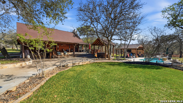 Image 8 of 86 For 828 Shady Grove