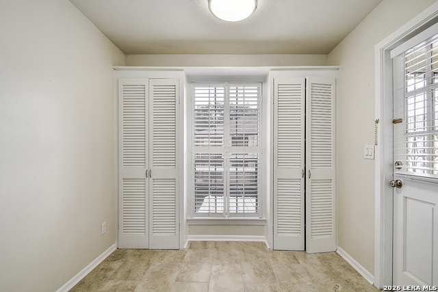 Image 14 of 30 For 7926 Broadway  402