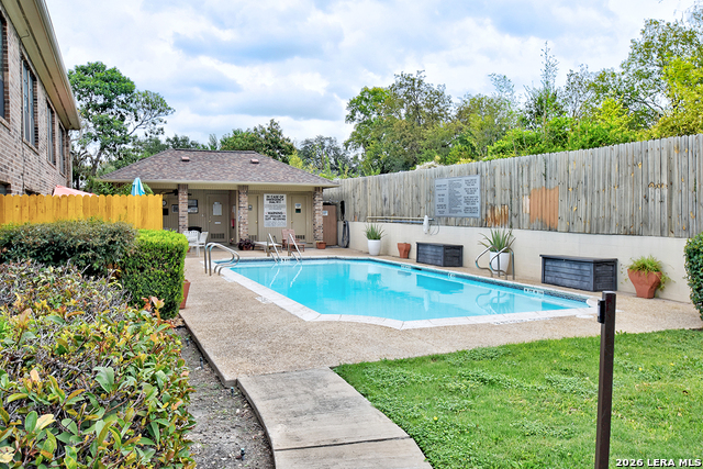 Image 29 of 30 For 7926 Broadway  402