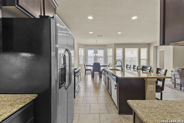 Image 17 of 38 For 8614 Samsel  