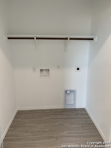 Image 12 of 15 For 20314 Andesine