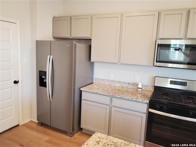 Image 3 of 16 For 5815 Hematite Rim