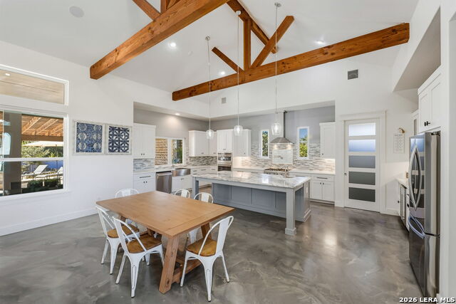 Image 13 of 48 For 223 Oak Shores