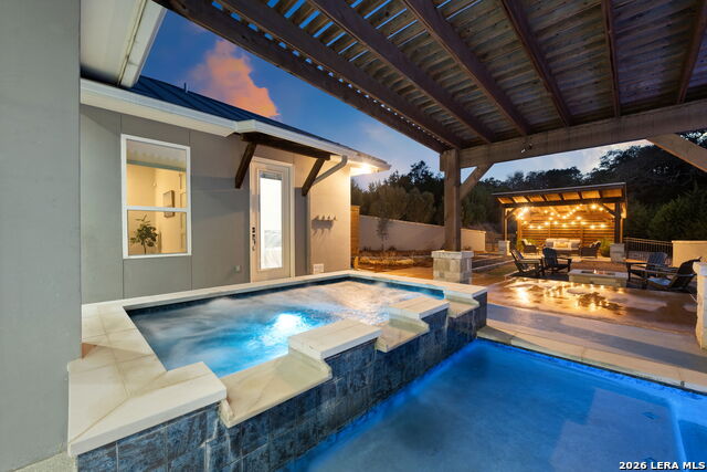 Image 3 of 48 For 223 Oak Shores