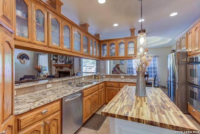 Image 13 of 34 For 1057 Loma Verde Dr