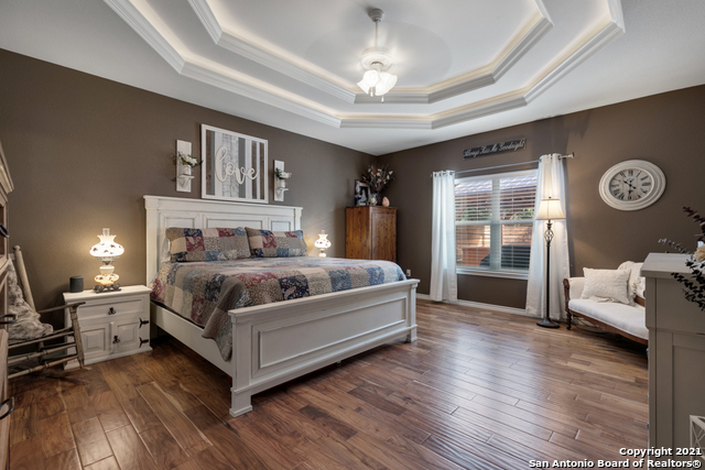 Image 16 of 34 For 1057 Loma Verde Dr