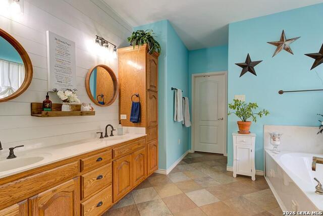 Image 18 of 34 For 1057 Loma Verde Dr