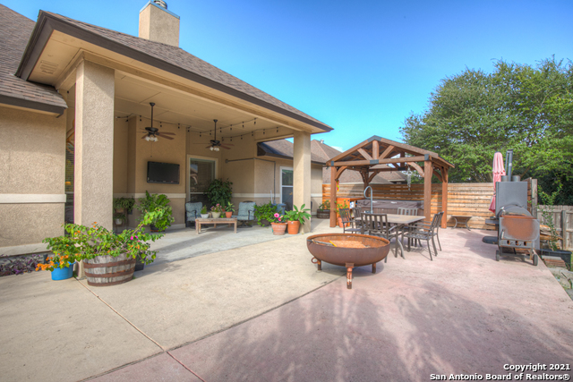 Image 27 of 34 For 1057 Loma Verde Dr