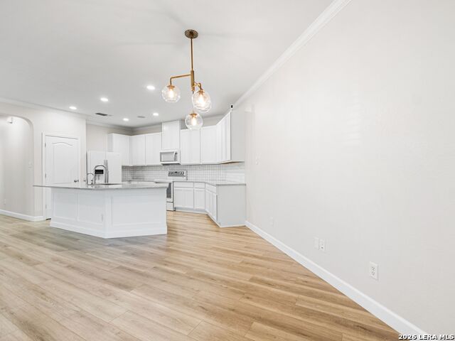 Image 8 of 28 For 2073 Turkey Creek