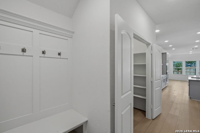 Image 22 of 46 For 11479 Buffalo Bill