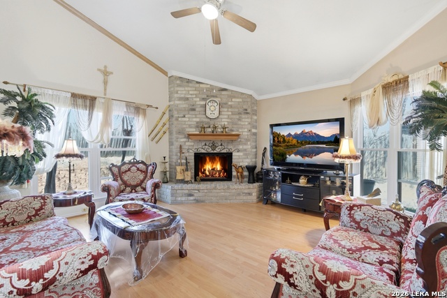 Image 5 of 33 For 5775 Larkdale Dr