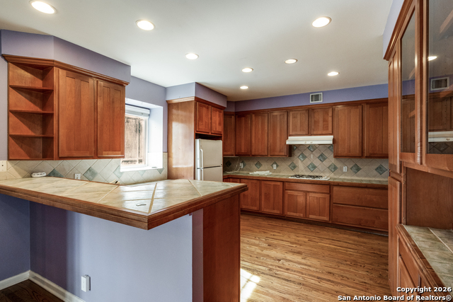 Image 7 of 23 For 120 Alta  