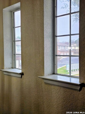 Image 29 of 35 For 2606 Grayson  2606