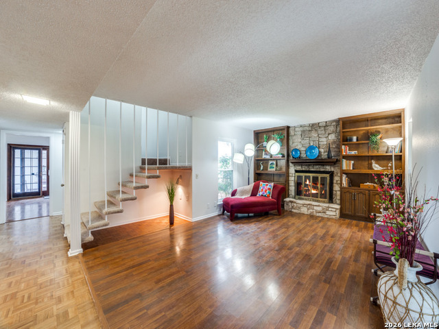 Image 3 of 26 For 11827 Sandman  132