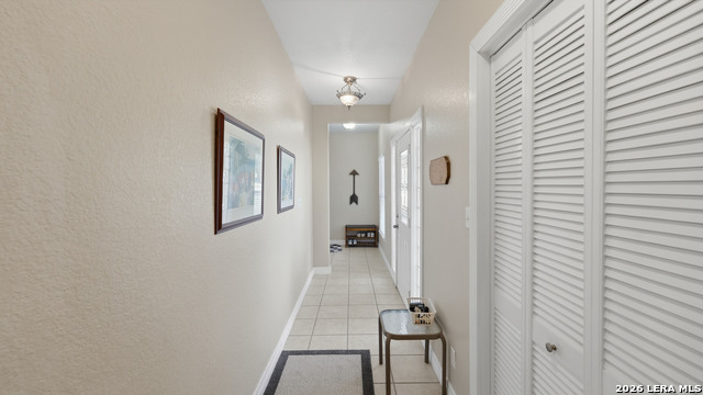 Image 14 of 33 For 956 Lakebreeze Dr