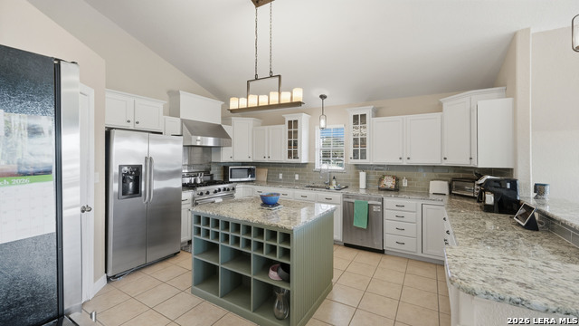 Image 19 of 33 For 956 Lakebreeze Dr