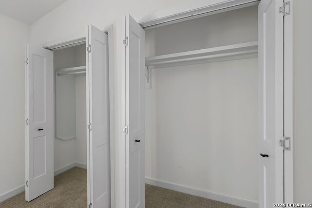 Image 20 of 33 For 2718 Old Field