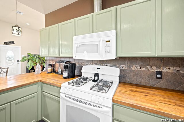 Image 19 of 52 For 1006 Buch Ln