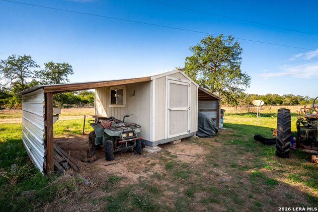 Image 33 of 52 For 1006 Buch Ln