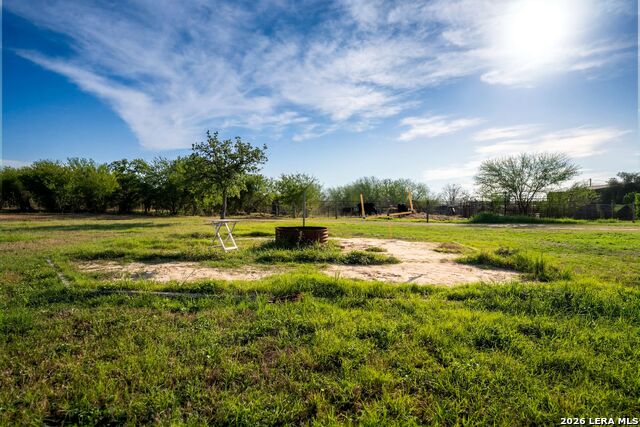 Image 35 of 52 For 1006 Buch Ln