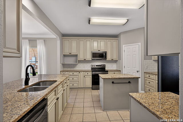 Image 8 of 29 For 2135 Shoreham