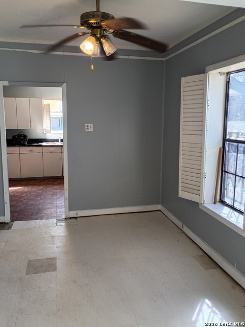 Image 11 of 27 For 616 Sims Ave