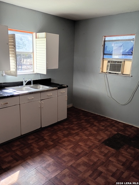 Image 15 of 27 For 616 Sims Ave