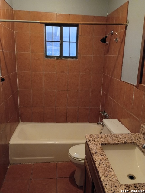 Image 19 of 27 For 616 Sims Ave