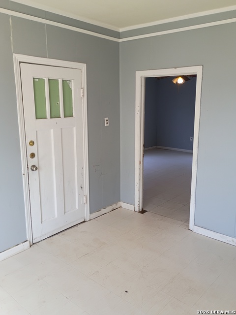 Image 3 of 27 For 616 Sims Ave