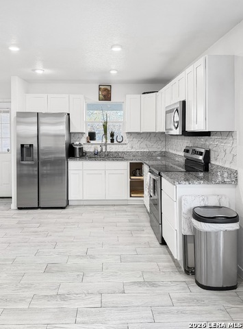 Image 7 of 13 For 347 Wainwright