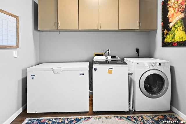 Image 28 of 65 For 713 Lake Forest Rd.